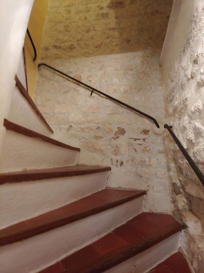 Charmante Maison Arlesienne A L'Ombre Des Arenes, De 2 A 5P Екстериор снимка