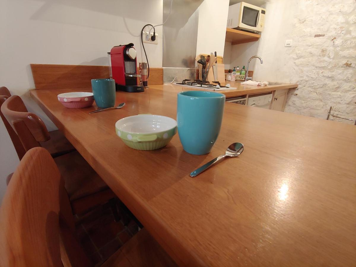 Charmante Maison Arlesienne A L'Ombre Des Arenes, De 2 A 5P Екстериор снимка